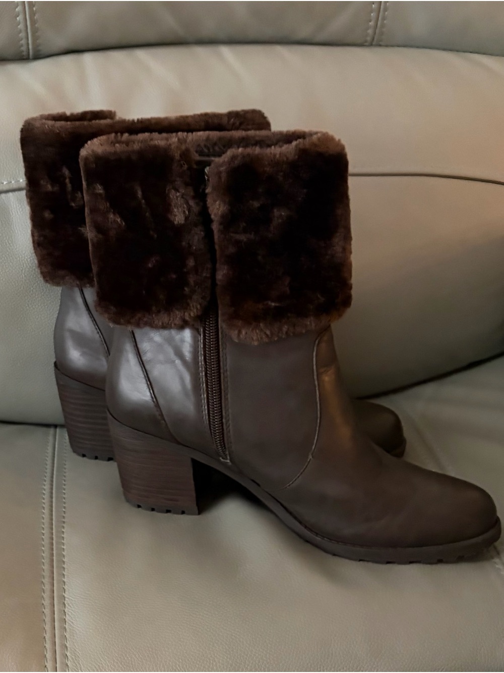 NEW Women's Aerosoles Heelrest Brown Faux-Fur Cuff Ankle Boots